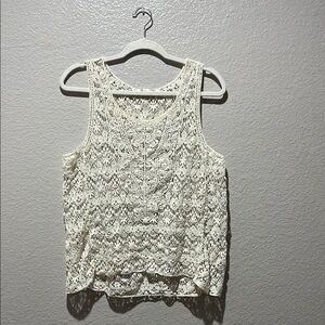 Fun 2 Fun Women's Cream Lace Top Sleeveless‎ Size S/M Boho Cottage core